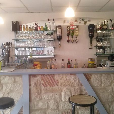Auberge Bella Riva Creysse  Εξωτερικό φωτογραφία